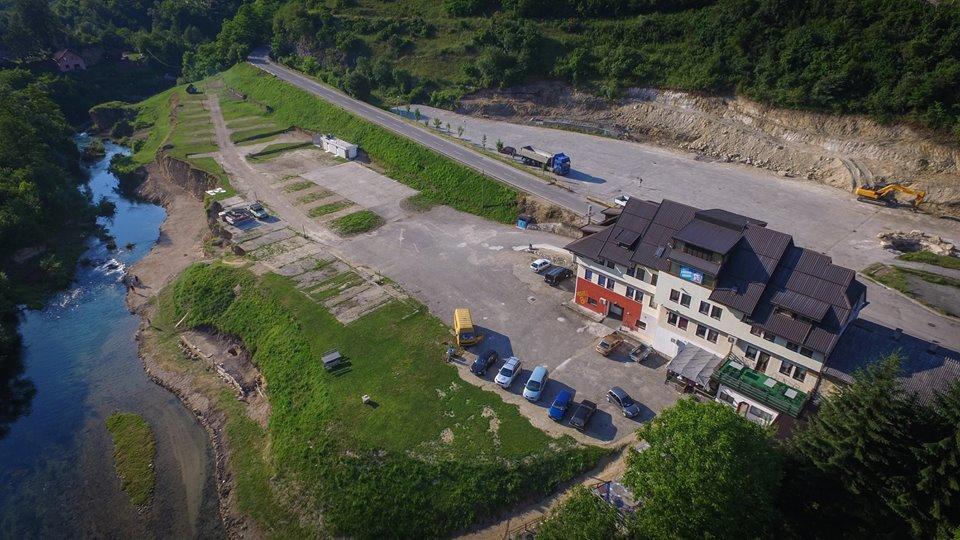 Sobe Sa Kupatilom Jajce Exterior photo